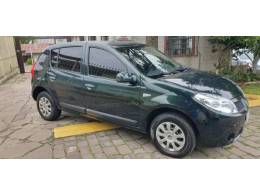 RENAULT - SANDERO - 2011/2011 - Verde - R$ 29.900,00