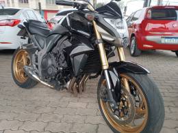 HONDA - CB 1000R - 2013/2013 - Preta - R$ 49.900,00