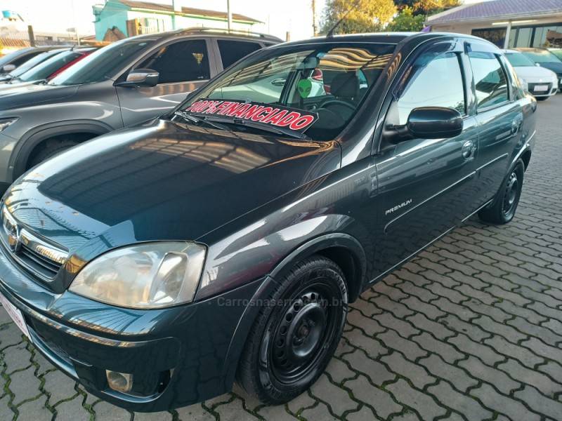 CHEVROLET - CORSA - 2009/2009 - Cinza - R$ 28.900,00