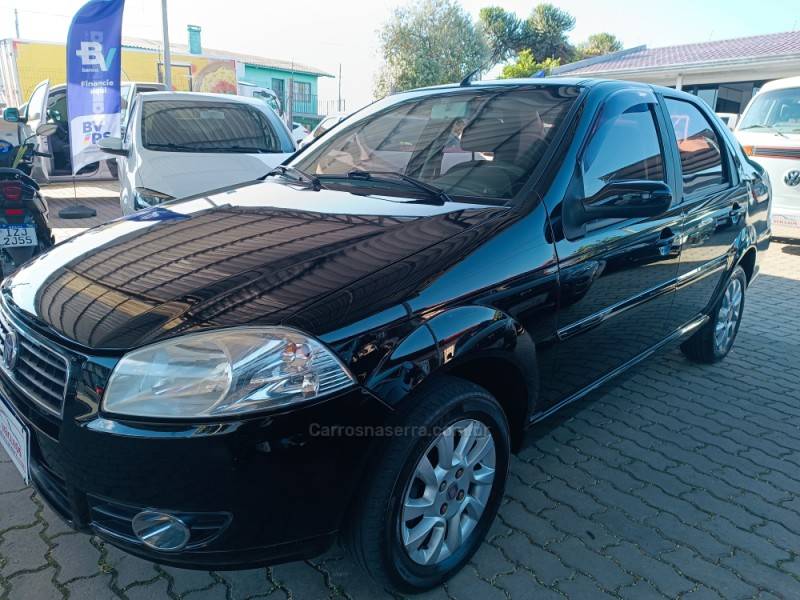 FIAT - SIENA - 2010/2010 - Preta - R$ 27.900,00