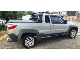 FIAT - STRADA - 2015/2015 - Prata - R$ 57.900,00