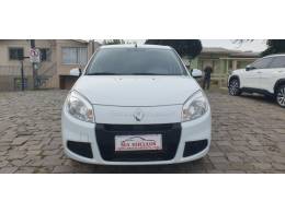 RENAULT - SANDERO - 2012/2012 - Branca - R$ 31.900,00