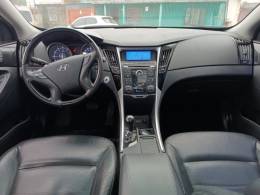 HYUNDAI - SONATA - 2011/2012 - Prata - R$ 69.900,00