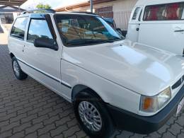 FIAT - UNO - 2003/2004 - Branca - R$ 14.900,00