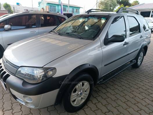 FIAT - PALIO - 2006/2007 - Prata - R$ 28.900,00