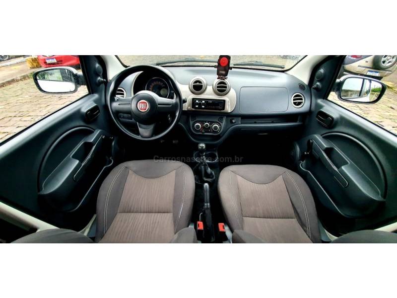 FIAT - UNO - 2012/2012 - Branca - R$ 32.900,00