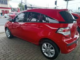 CHEVROLET - AGILE - 2013/2014 - Vermelha - R$ 42.900,00