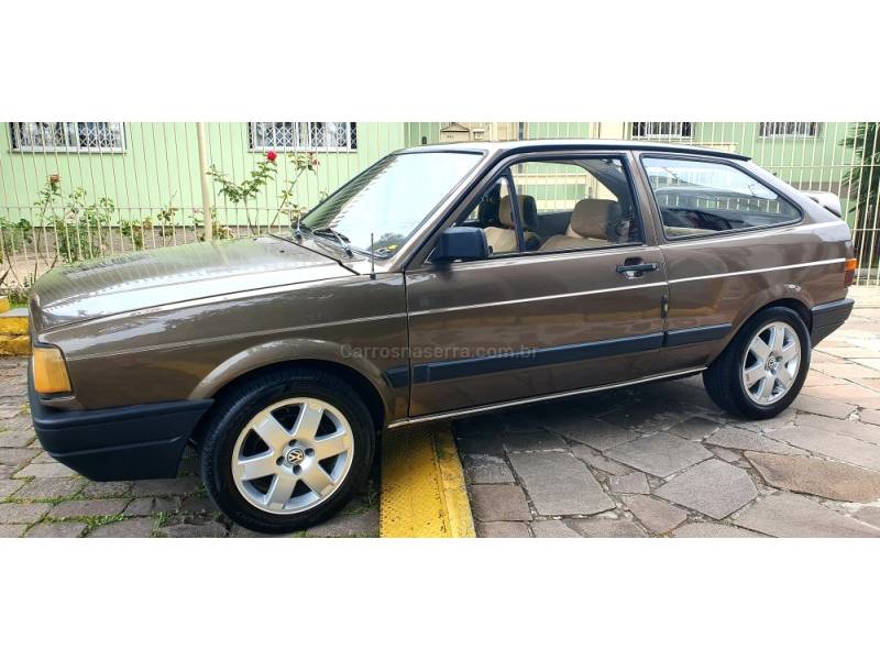 VOLKSWAGEN - GOL - 1989/1989 - Marrom - R$ 16.900,00