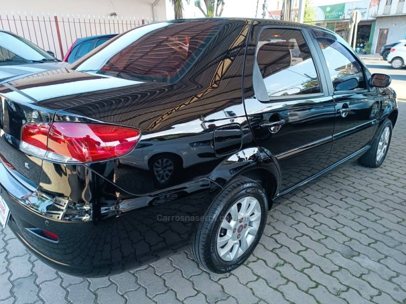 FIAT - SIENA - 2010/2010 - Preta - R$ 27.900,00