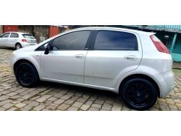 FIAT - PUNTO - 2011/2011 - Prata - R$ 32.900,00