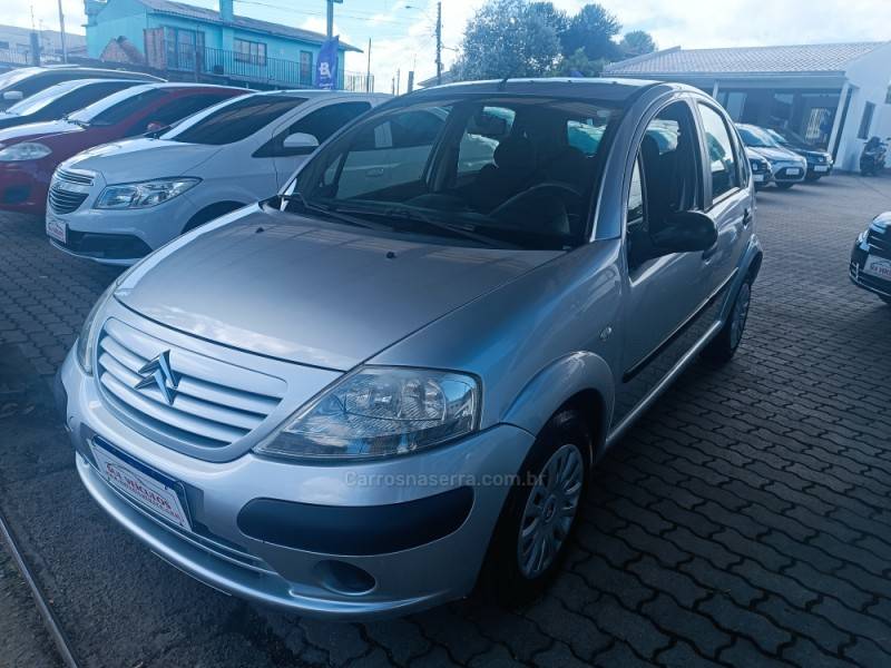 CITROËN - C3 - 2007/2008 - Prata - R$ 22.900,00